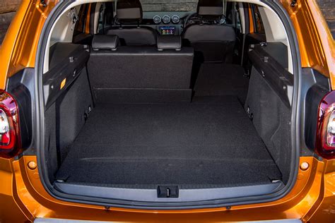 dacia duster boot space